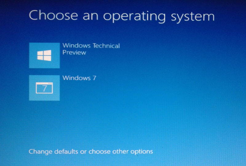 Dual-boot configuration of Windows 10 and a previous version - Choose the operating system when you start the computer